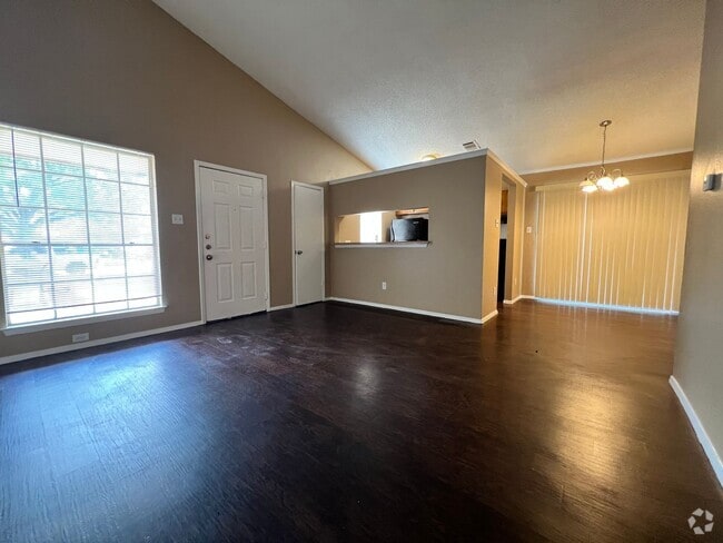 Building Photo - 9706 Eastwend Dr Unit A Rental