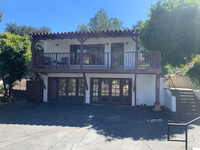 Building Photo - 9625 Grossmont Summit Dr