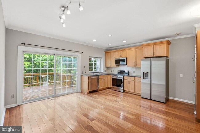 12109 Wedgeway Ct