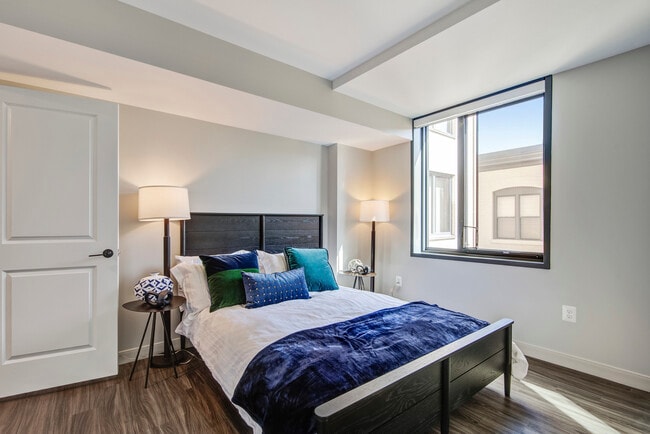 Model Bedroom