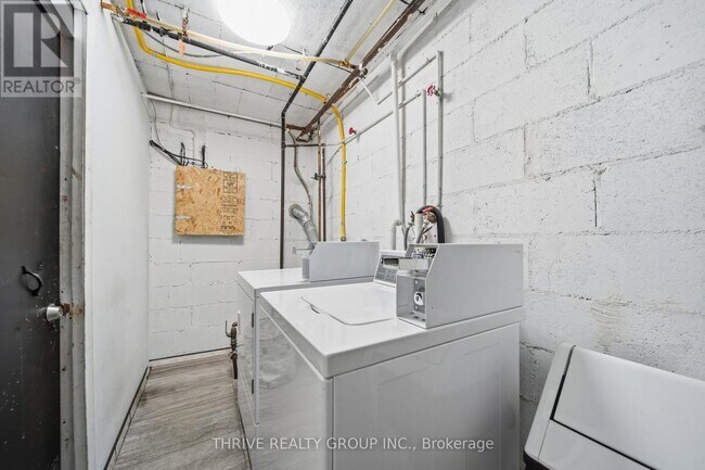 Photo - 153 Godfrey Dr Unit 3