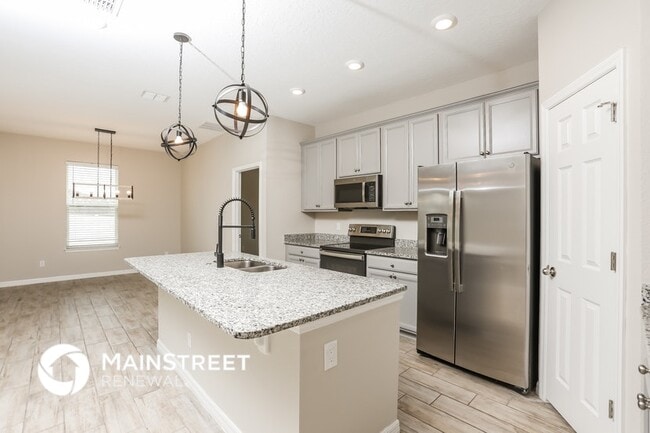 Photo - 37111 Lake Overlook Dr