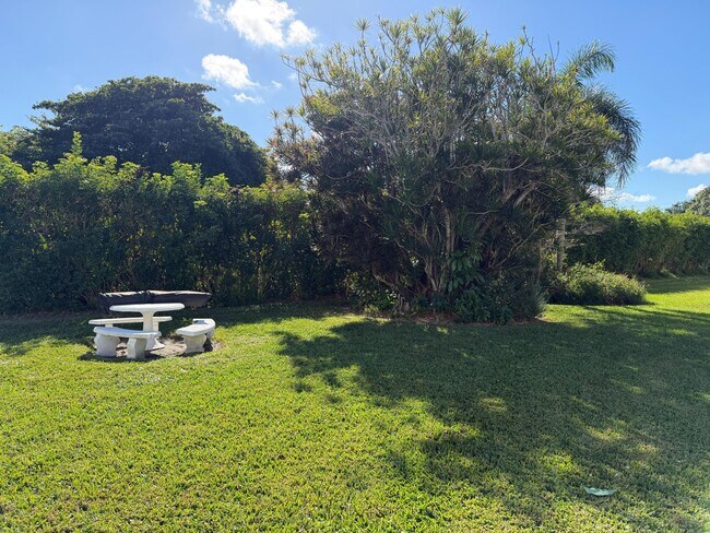 Photo - 5930 Whispering Pine Way Unit B-1