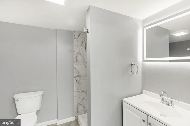 Building Photo - 1156 Franklin St Unit 6