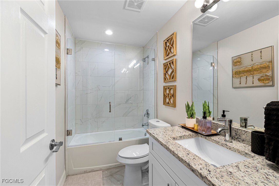 Photo - 1139 Edgerton Ave