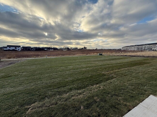 Photo - 2324 Sweetgrass Dr