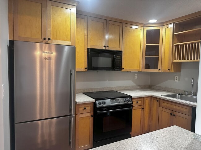 Photo - 64 Oxbow Dr Unit APT C4