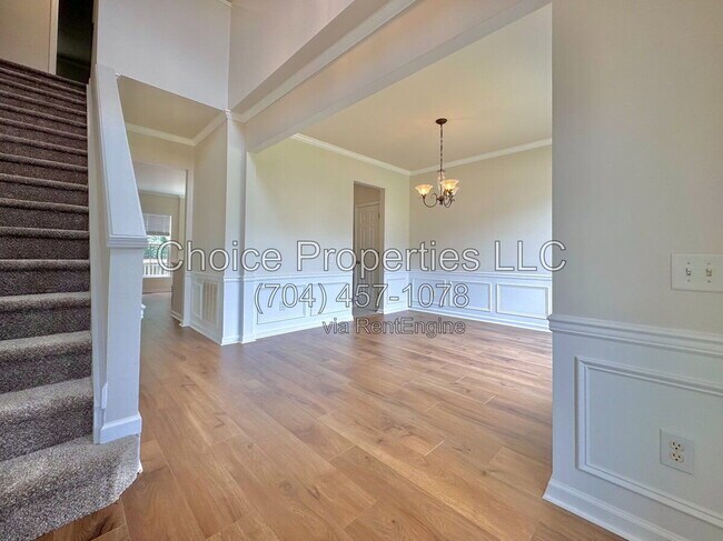 Photo - 9148 Hillston Ridge Rd