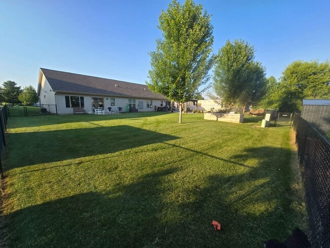 Photo - 1934 W 6th St