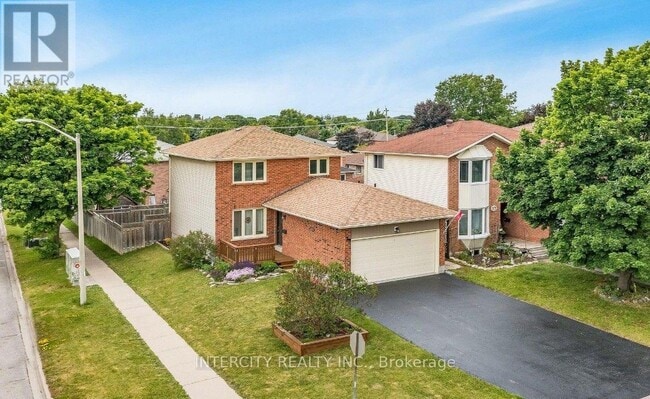 Photo - 79 Kinzie Ln
