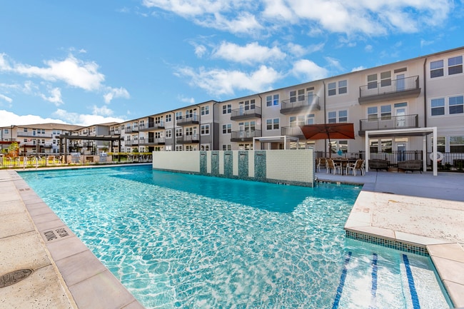 Photo - Sage at Cobblestone Creek