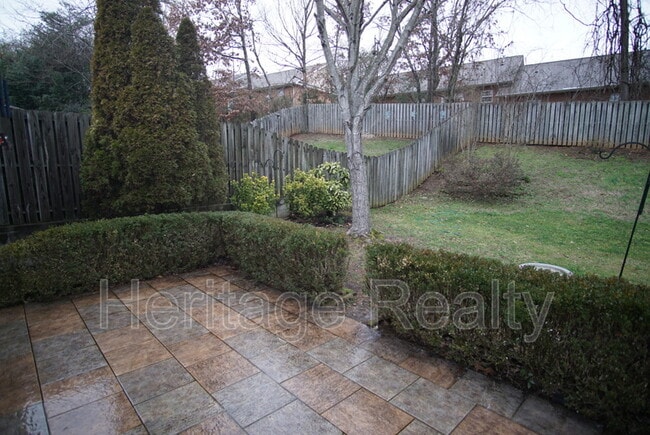 Photo - 2419 Glen Meadow Rd