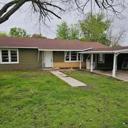 Photo - 709 Miller St House