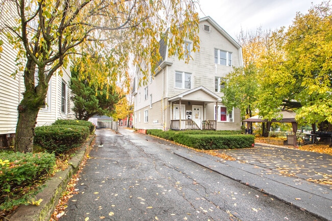 Photo - 429 New Britain Ave Unit 2nd FL