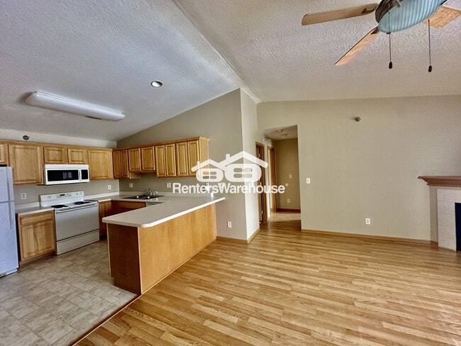Photo - 5924 Sutton Pl