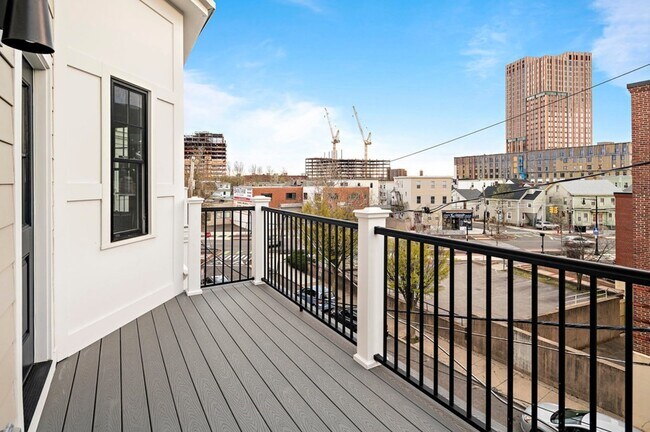 Photo - 65 Merriam St Unit 2