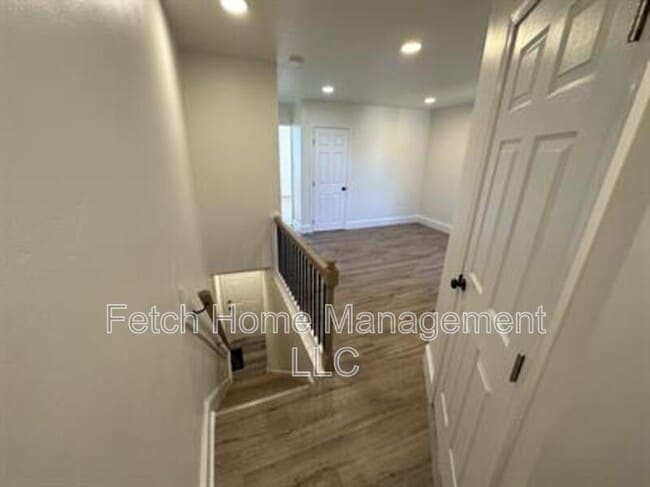 Photo - 740 S Queen St