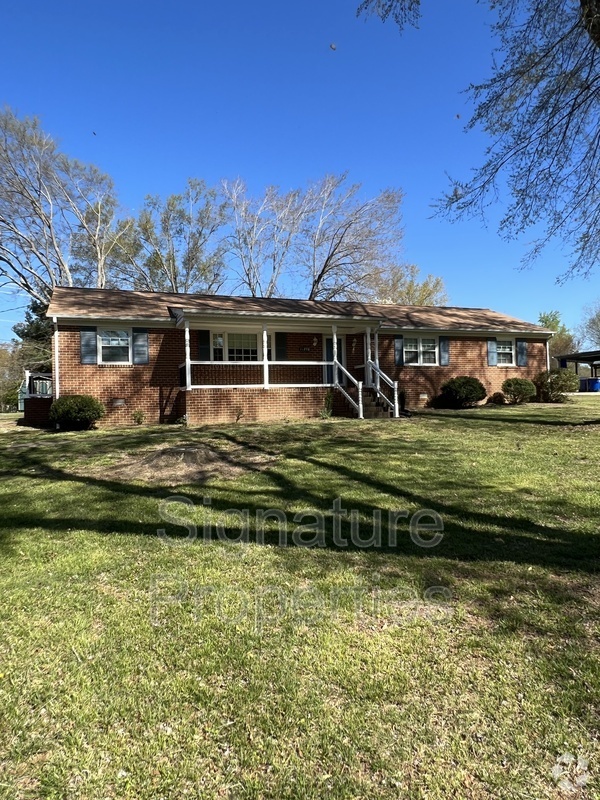 Building Photo - 11270 Celtic Rd Rental