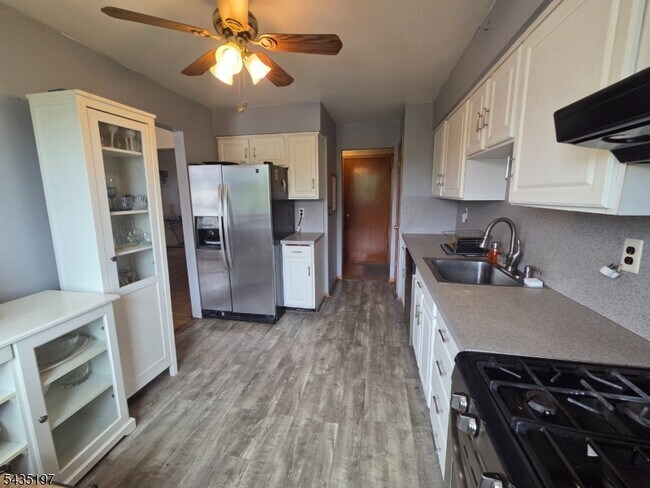 Photo - 508 Lincoln St