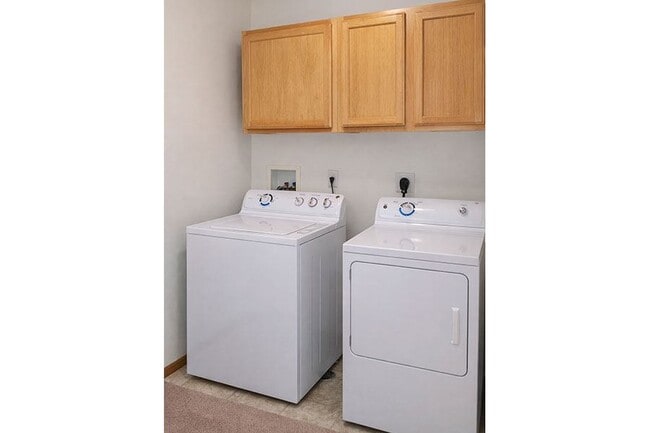 ARBOR GLEN APARTMENTS
