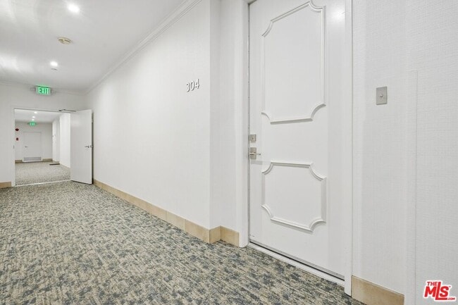 Photo - 125 Montana Ave Unit 304
