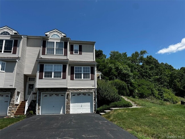 Photo - 2402 Rockledge Ct