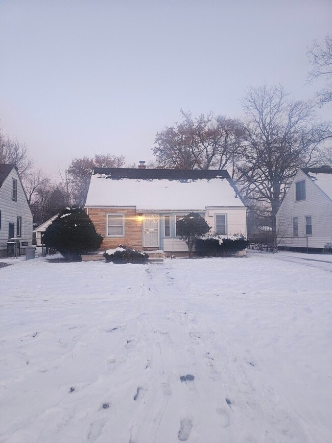 Building Photo - 17434 Winston St