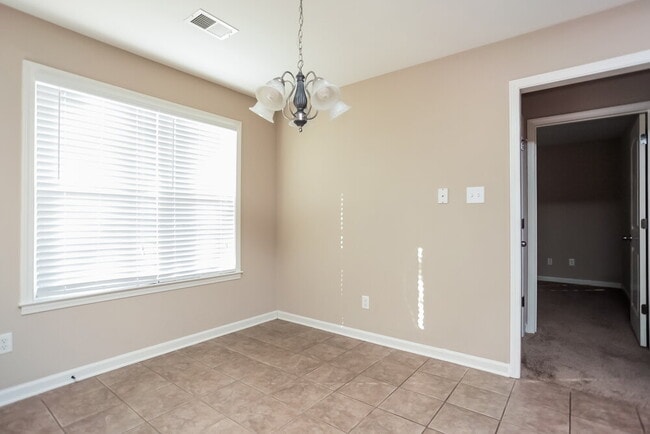 Photo - 5837 Stonewall Dr