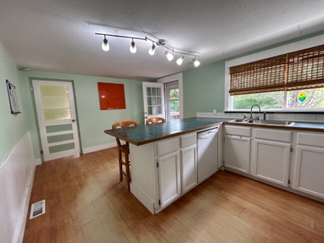 Photo - 600 Sycamore St Unit 600 Sycamore St