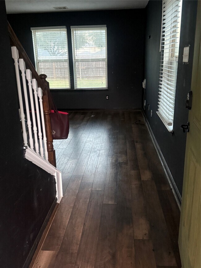 Photo - 1119 Grassy View Dr