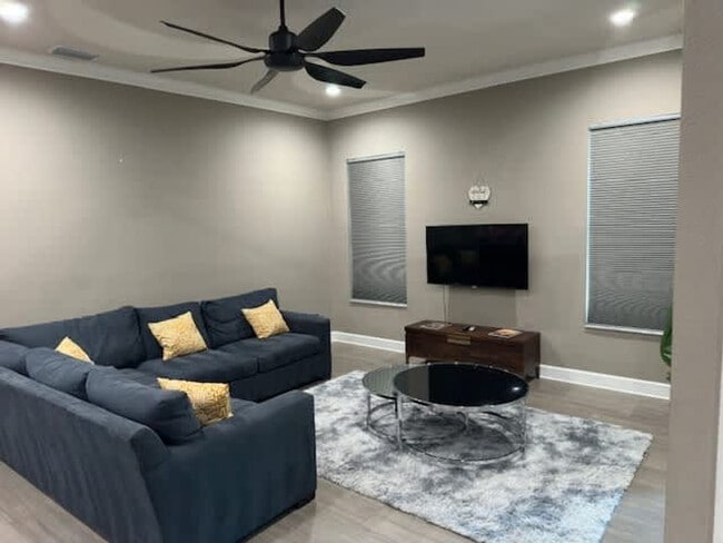 Building Photo - 10407 Harvestime Pl Unit ID1338360P