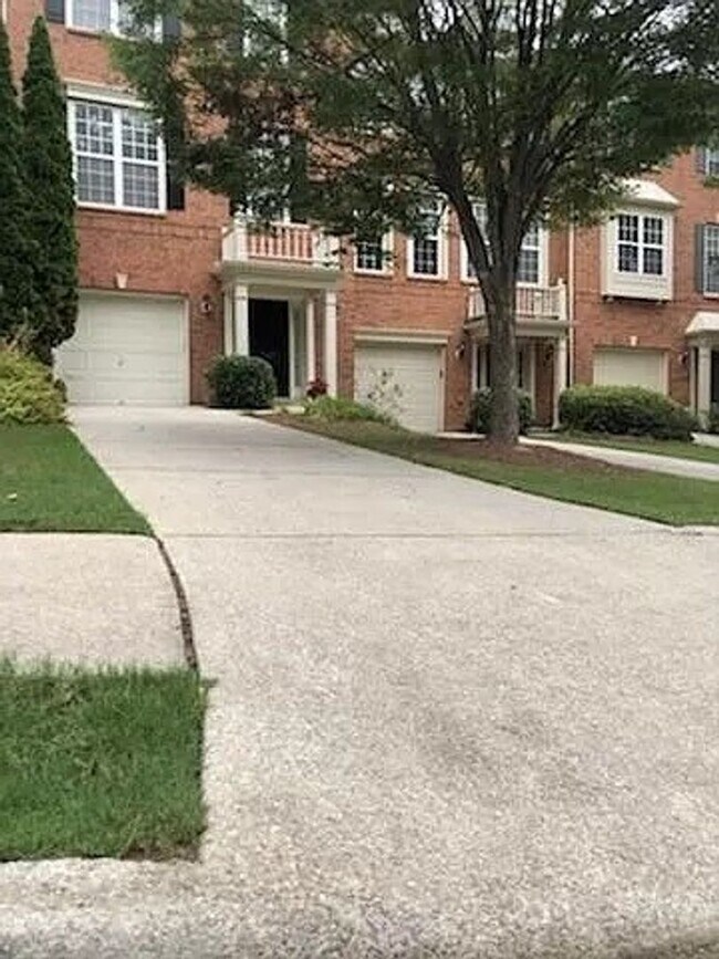 Great Vinings Townhome! Even Better Price! House Rental in Atlanta