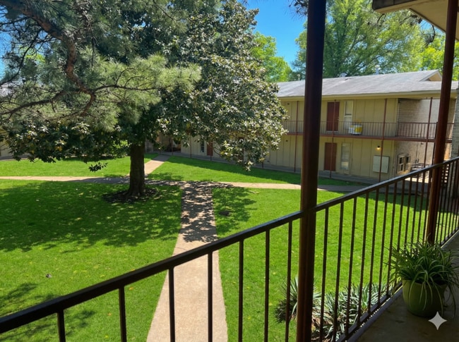 Photo - 888 Kerr Ave Unit 27