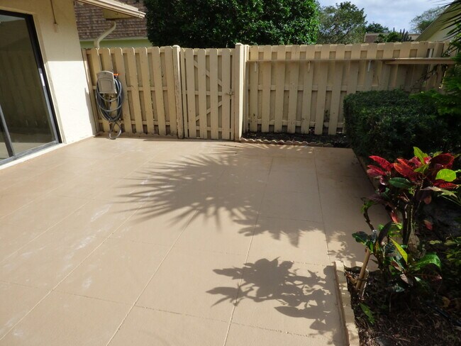 Photo - 729 NW 29th Avenue D Delray Beach Fl 33445 Unit D