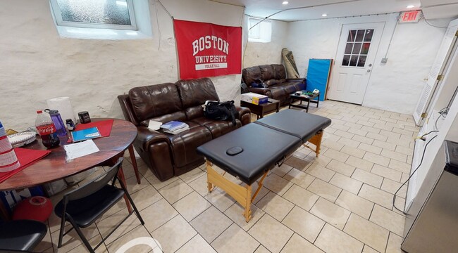 Photo - 8 Sawyer Ter Unit 1