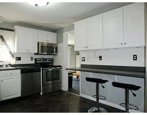 Photo - 196 Rosewell St