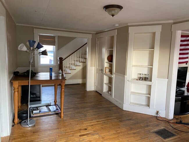 Photo - 30 Pleasant St