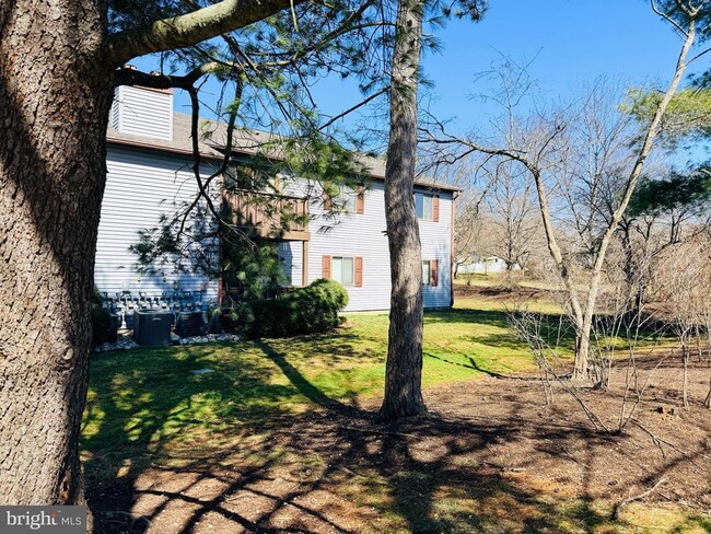 Photo - 1008 Lindsey Ct