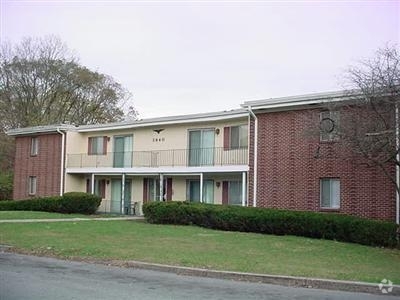 Building Photo - Spacious 2 bedroom 2 bath apartments in Ha...