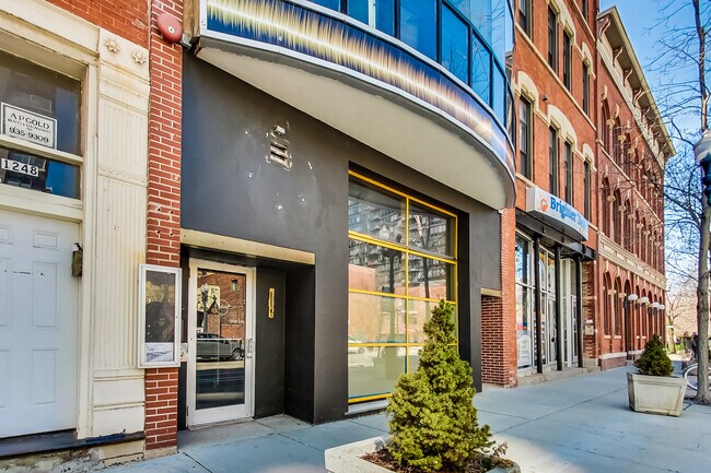 Photo - 1252 N Wells St Unit 1