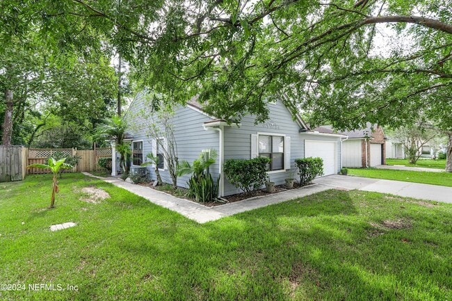 Photo - 3912 English Colony Dr S