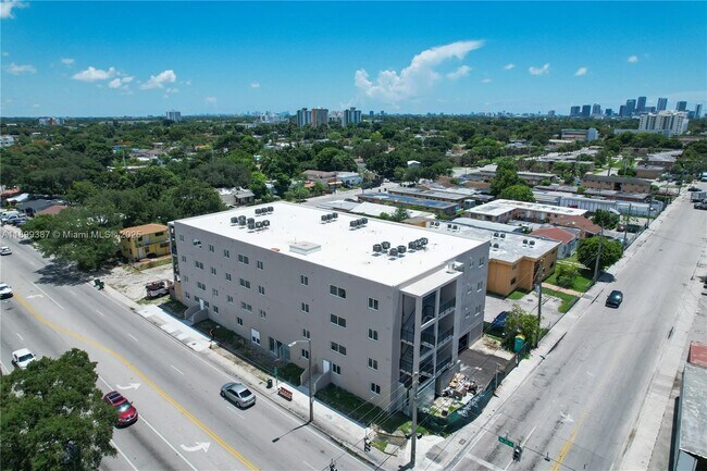 Photo - 2311 NW 22nd Ave Unidad 401