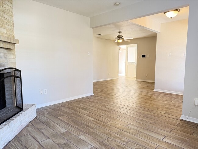 Photo - 2758 Foliage Green Dr