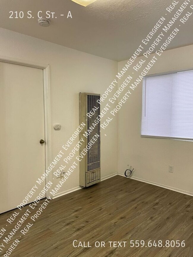 Photo - 210 S C St Unit A