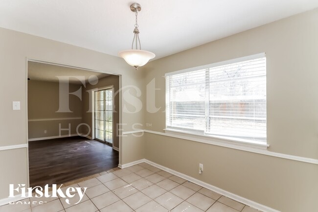 Photo - 25448 White Oak Ln