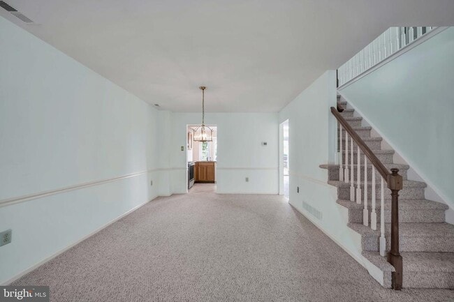 115 Mulberry Dr