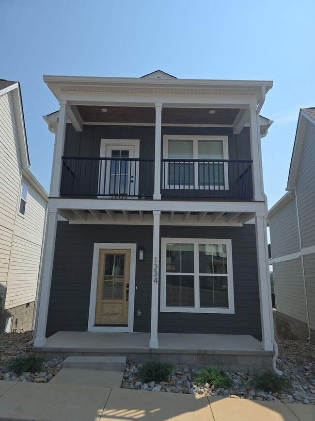 Building Photo - 1334 Belfair St