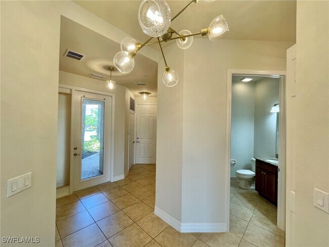 Building Photo - 6532 Monterey Point Unit 102 Rental