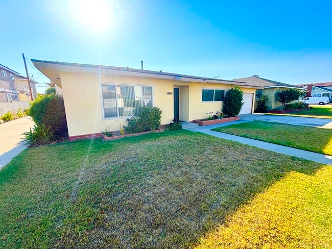 Photo - 18007 Jersey Ave Casa