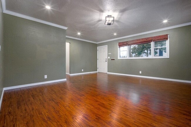 Photo - 3700 N Land Ave